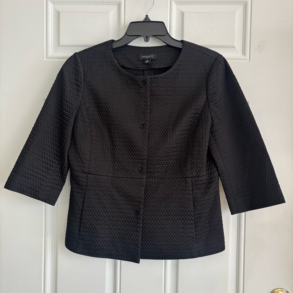Ann Taylor Black Textured Short Jacket